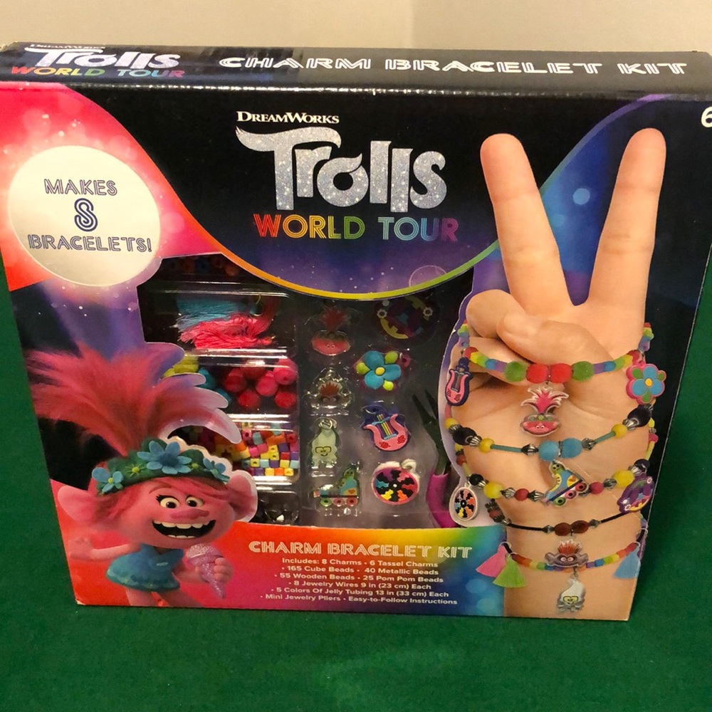 Trolls charm bracelet kit